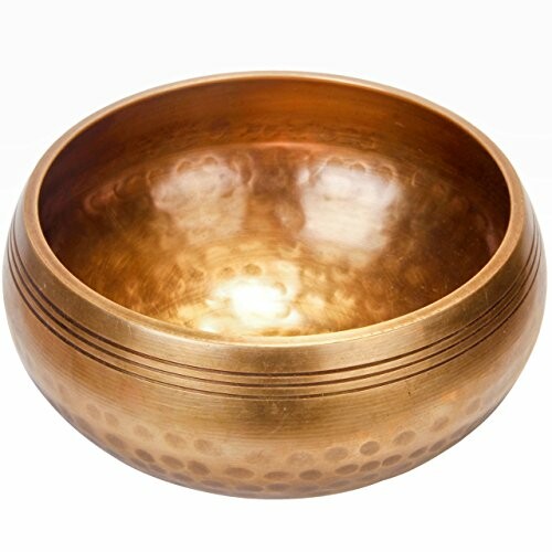 Bronzeschale mit Streifenmuster